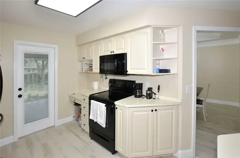 6075 7th Lane Vero Beach FL 32968