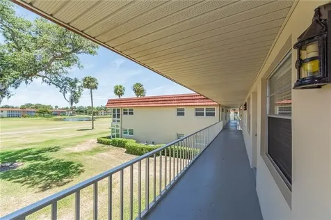60 Woodland Drive Vero Beach FL 32962