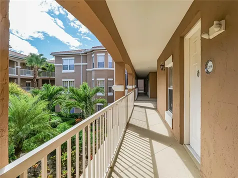 5025 Fairways Circle Vero Beach FL 32967