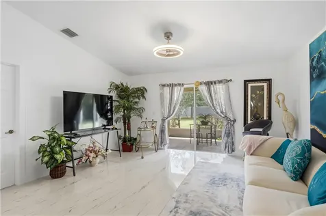845 Greenleaf Circle Vero Beach FL 32960