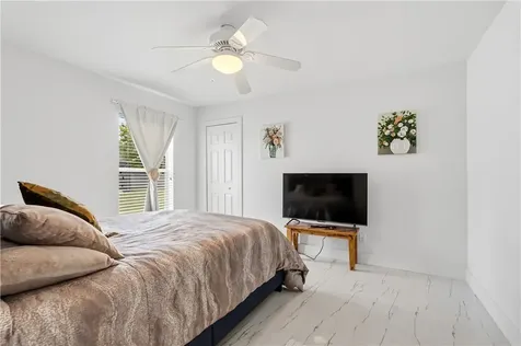845 Greenleaf Circle Vero Beach FL 32960