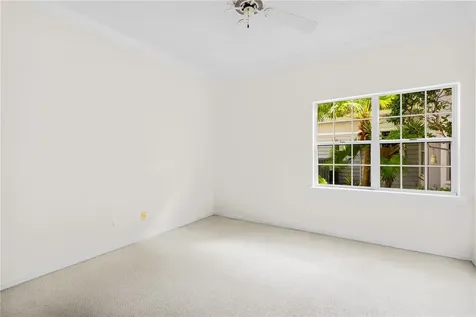 8861 Lakeside Circle Vero Beach FL 32963