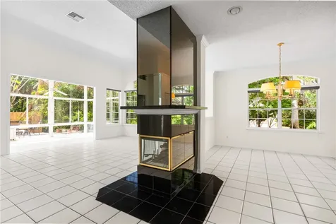 8861 Lakeside Circle Vero Beach FL 32963