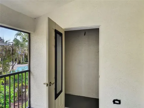 4350 Doubles Alley Drive Vero Beach FL 32967