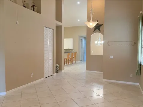 6510 Oxford Circle Vero Beach FL 32966