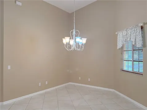 6510 Oxford Circle Vero Beach FL 32966