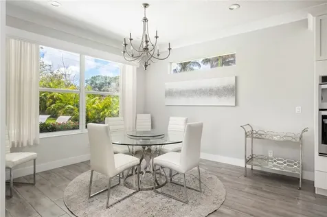 1195 Camelot Way Vero Beach FL 32966