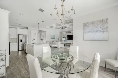 1195 Camelot Way Vero Beach FL 32966