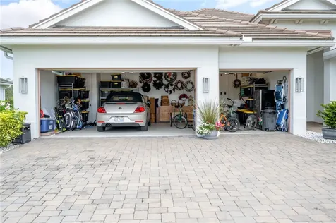 1195 Camelot Way Vero Beach FL 32966
