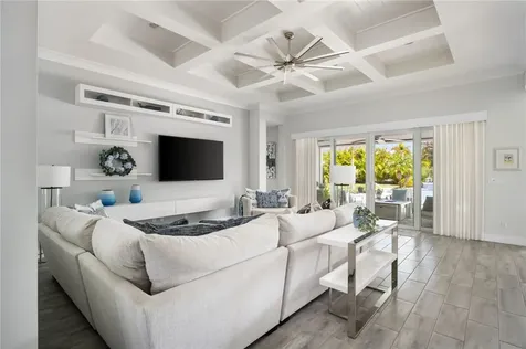 1195 Camelot Way Vero Beach FL 32966