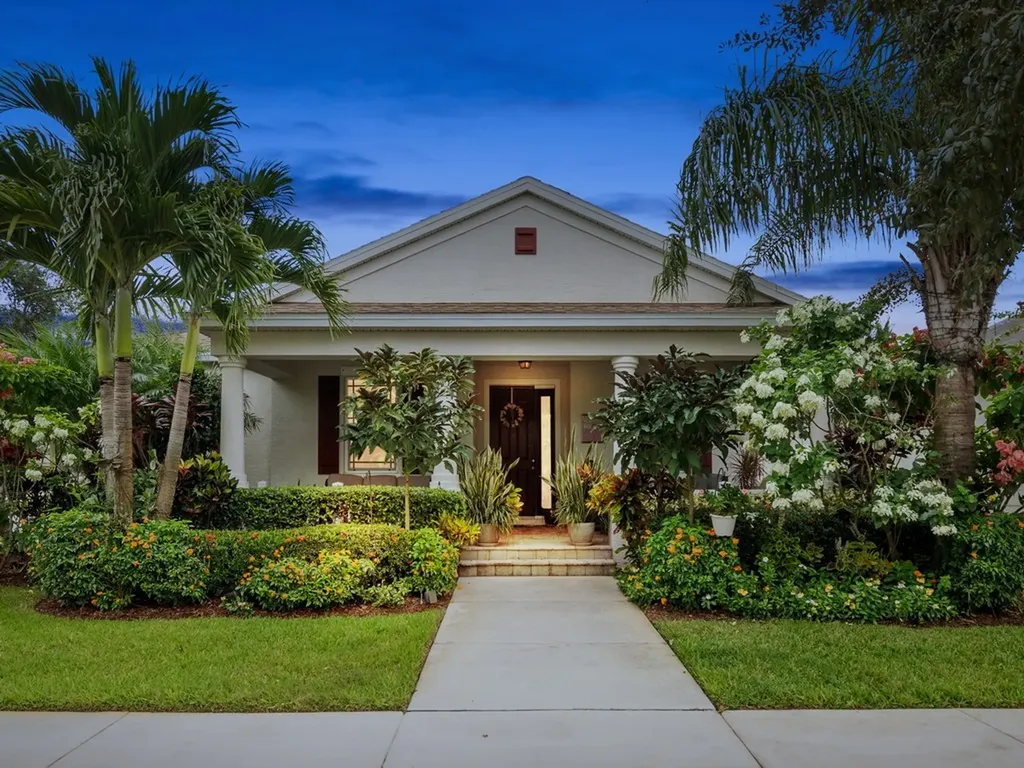 1425 Bunker Court Vero Beach FL 32966