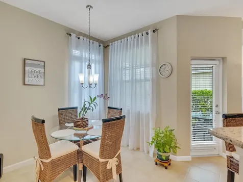 1425 Bunker Court Vero Beach FL 32966