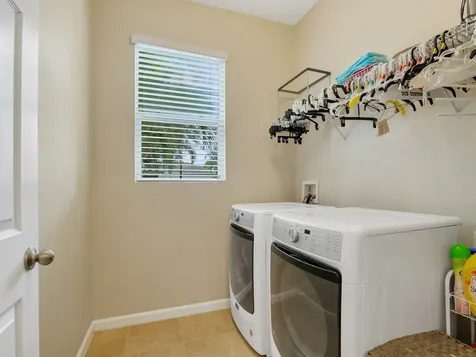 1425 Bunker Court Vero Beach FL 32966