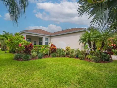 1425 Bunker Court Vero Beach FL 32966