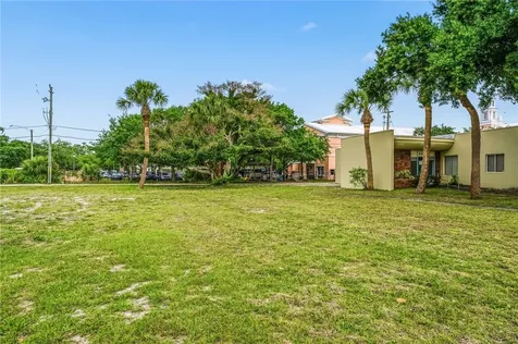 2135 15th Avenue Vero Beach FL 32960