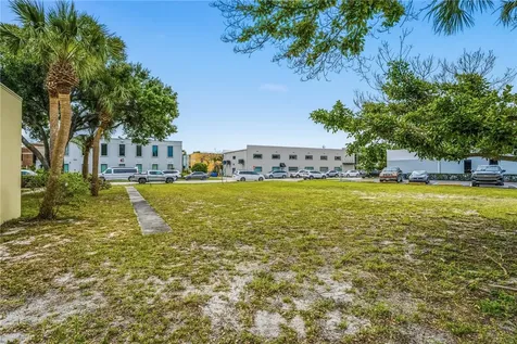 2135 15th Avenue Vero Beach FL 32960