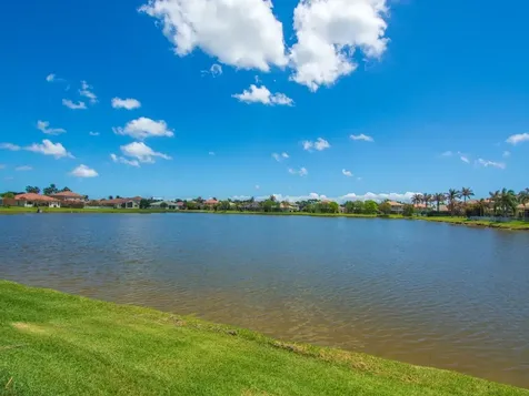 1010 Ruby Avenue SW Vero Beach FL 32968