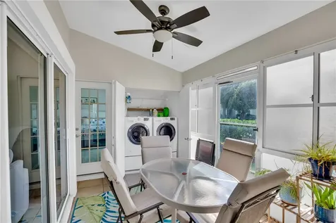 1901 Westminster Circle Vero Beach FL 32966