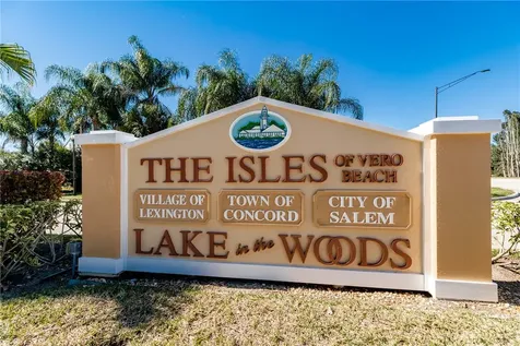 1901 Westminster Circle Vero Beach FL 32966