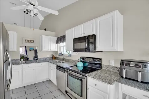 1901 Westminster Circle Vero Beach FL 32966