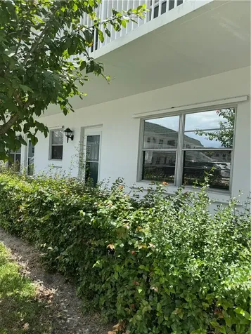 2800 Indian River Boulevard Vero Beach FL 32960