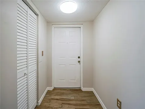 1590 S 42nd Circle Vero Beach FL 32967