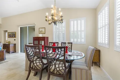7218 E Village Square Vero Beach FL 32966