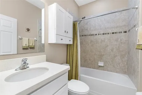 7218 E Village Square Vero Beach FL 32966
