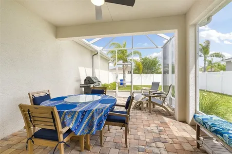 7218 E Village Square Vero Beach FL 32966