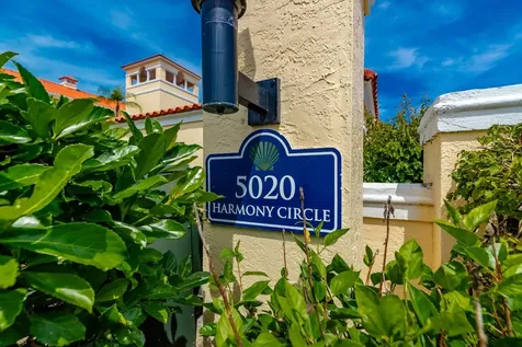 5020 Harmony Circle Vero Beach FL 32967