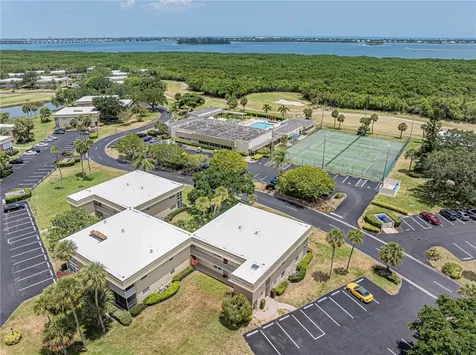 6 Vista Gardens Trail Vero Beach FL 32962