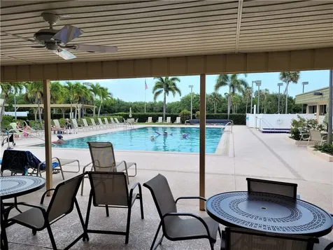 6 Vista Gardens Trail Vero Beach FL 32962