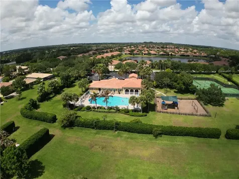 5574 43rd Court Vero Beach FL 32967