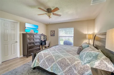 2105 46th Avenue Vero Beach FL 32966