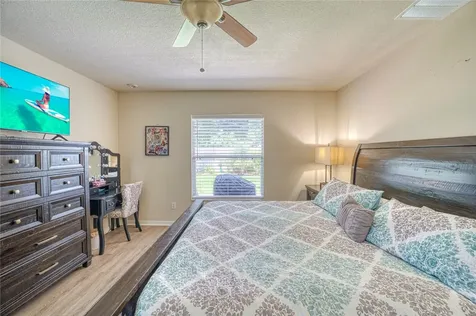2105 46th Avenue Vero Beach FL 32966