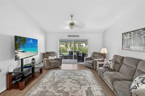 2105 46th Avenue Vero Beach FL 32966