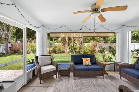 2105 46th Avenue Vero Beach FL 32966
