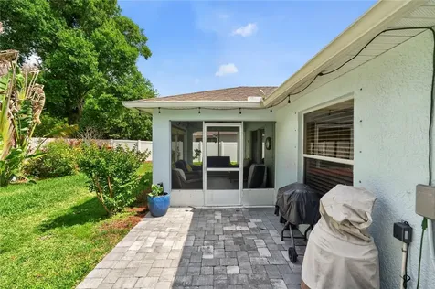 2105 46th Avenue Vero Beach FL 32966