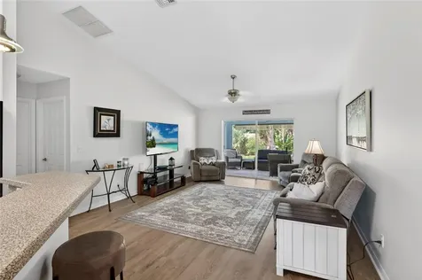 2105 46th Avenue Vero Beach FL 32966