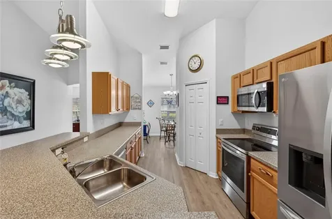 2105 46th Avenue Vero Beach FL 32966