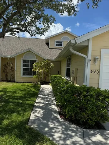 490 6th Street Vero Beach FL 32962