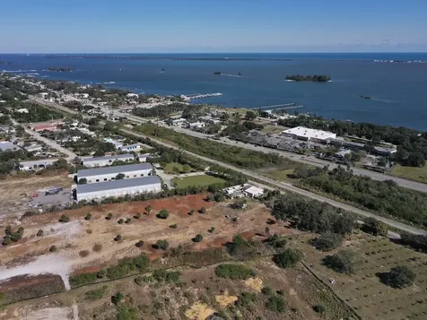 11513 Old Dixie Highway Sebastian FL 32958
