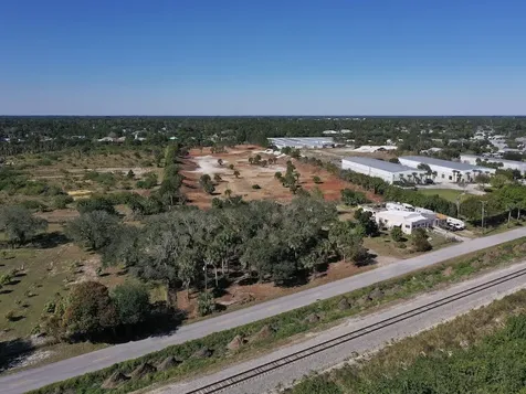 11513 Old Dixie Highway Sebastian FL 32958