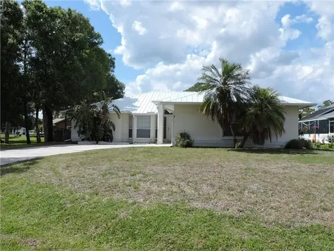 671 Concha Drive Sebastian FL 32958
