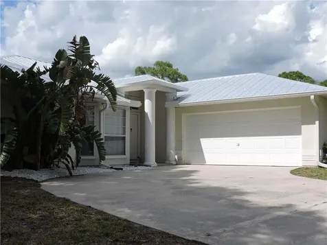 671 Concha Drive Sebastian FL 32958