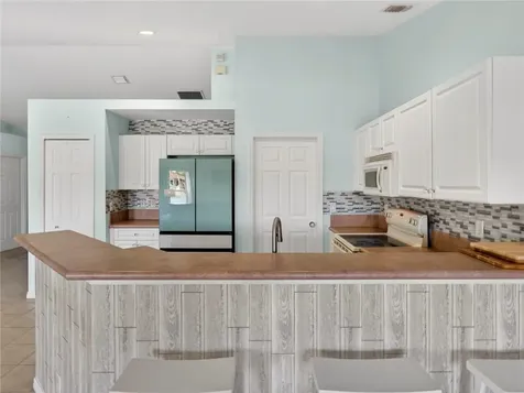 531 High Hawk Circle Vero Beach FL 32962