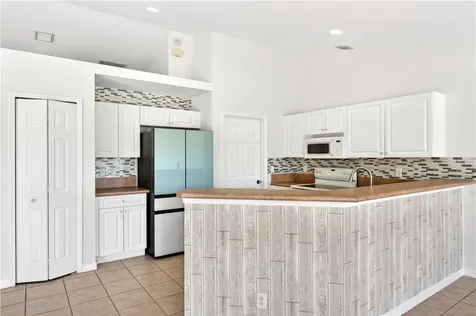 531 High Hawk Circle Vero Beach FL 32962