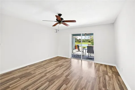 531 High Hawk Circle Vero Beach FL 32962