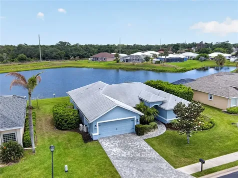531 High Hawk Circle Vero Beach FL 32962