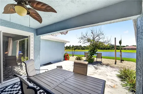 531 High Hawk Circle Vero Beach FL 32962